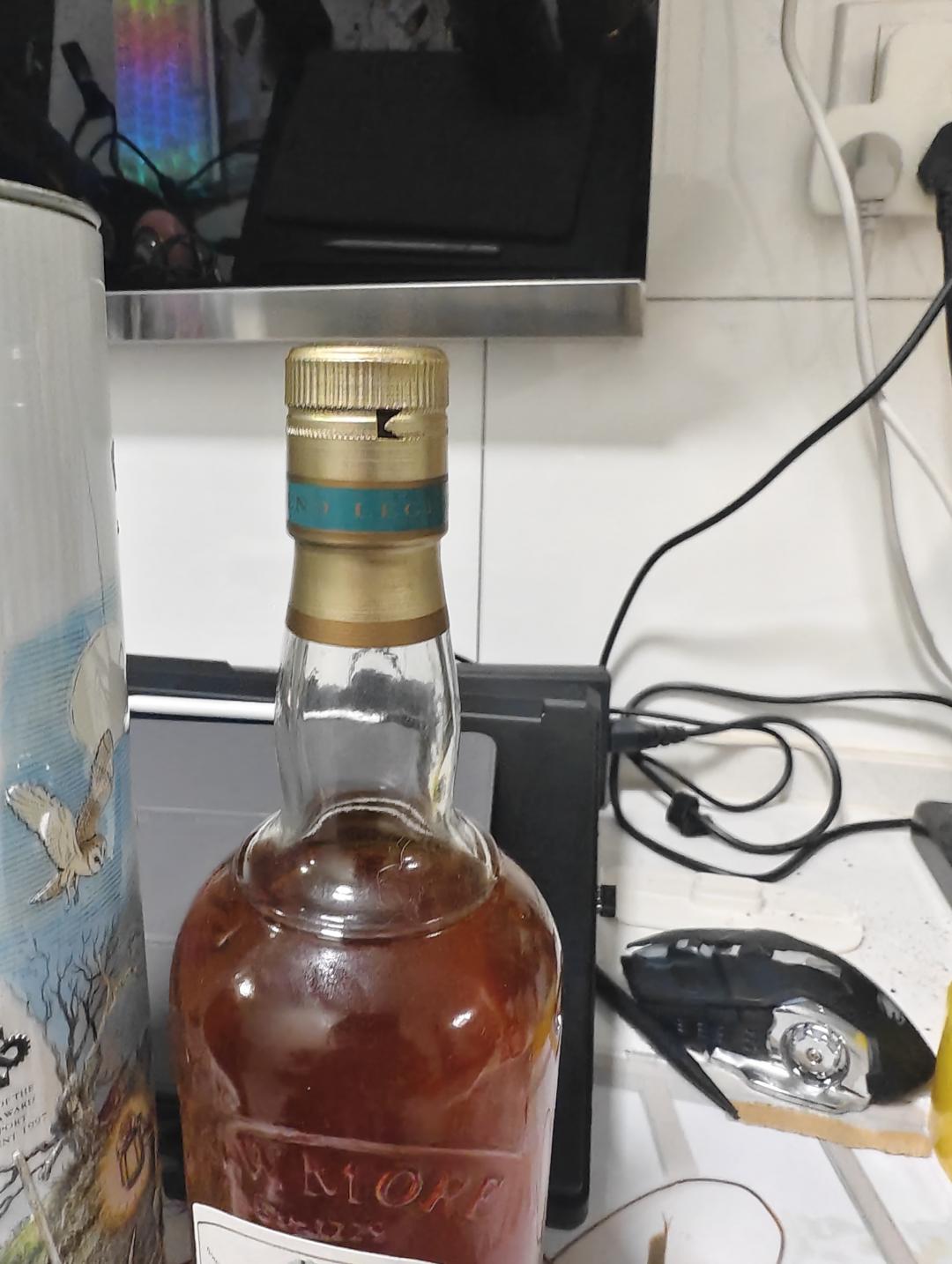 绝版老酒 波摩海鸥传奇镭射桶 1997限量版