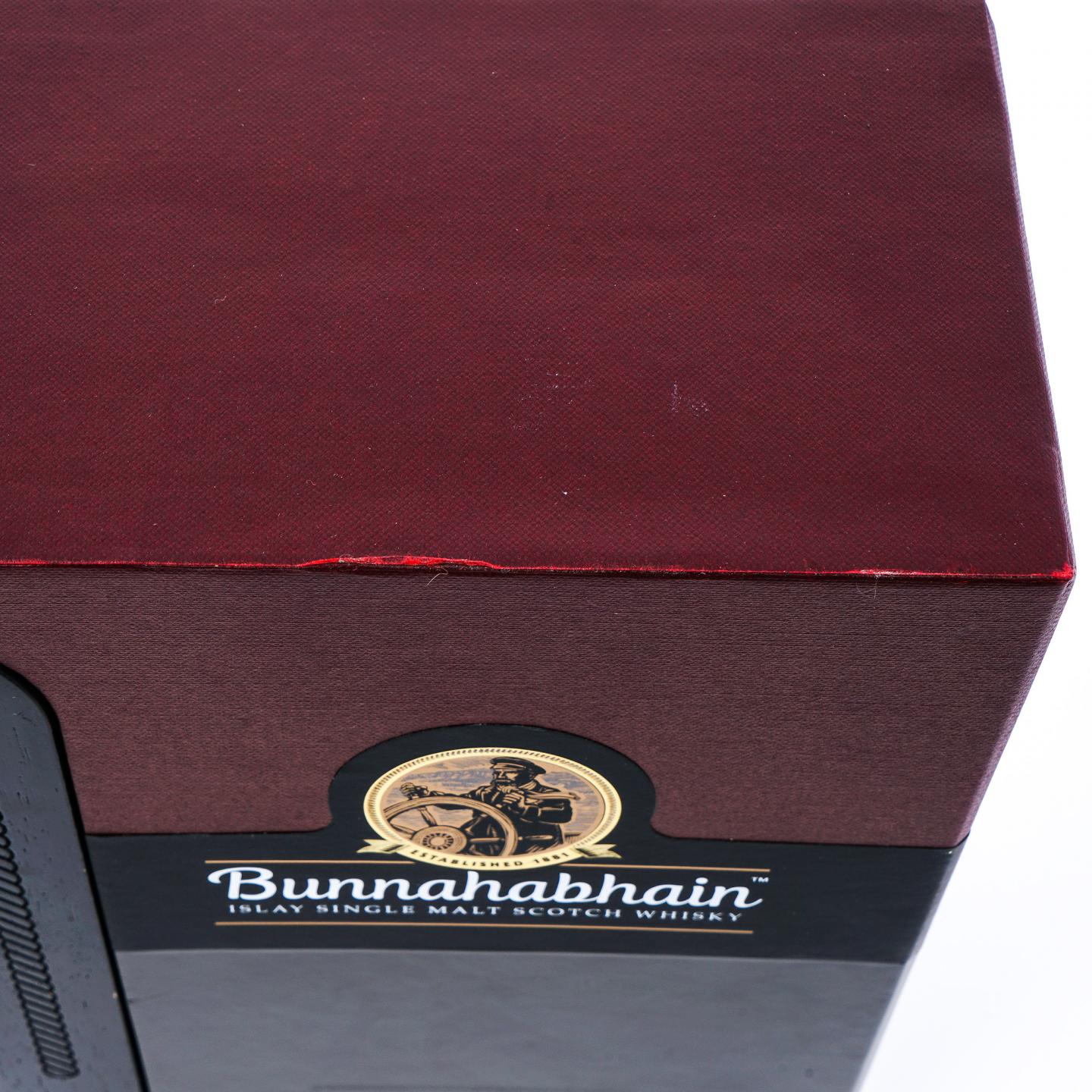 Bunnahabhain 布纳哈本 25年 Small Batch 礼盒