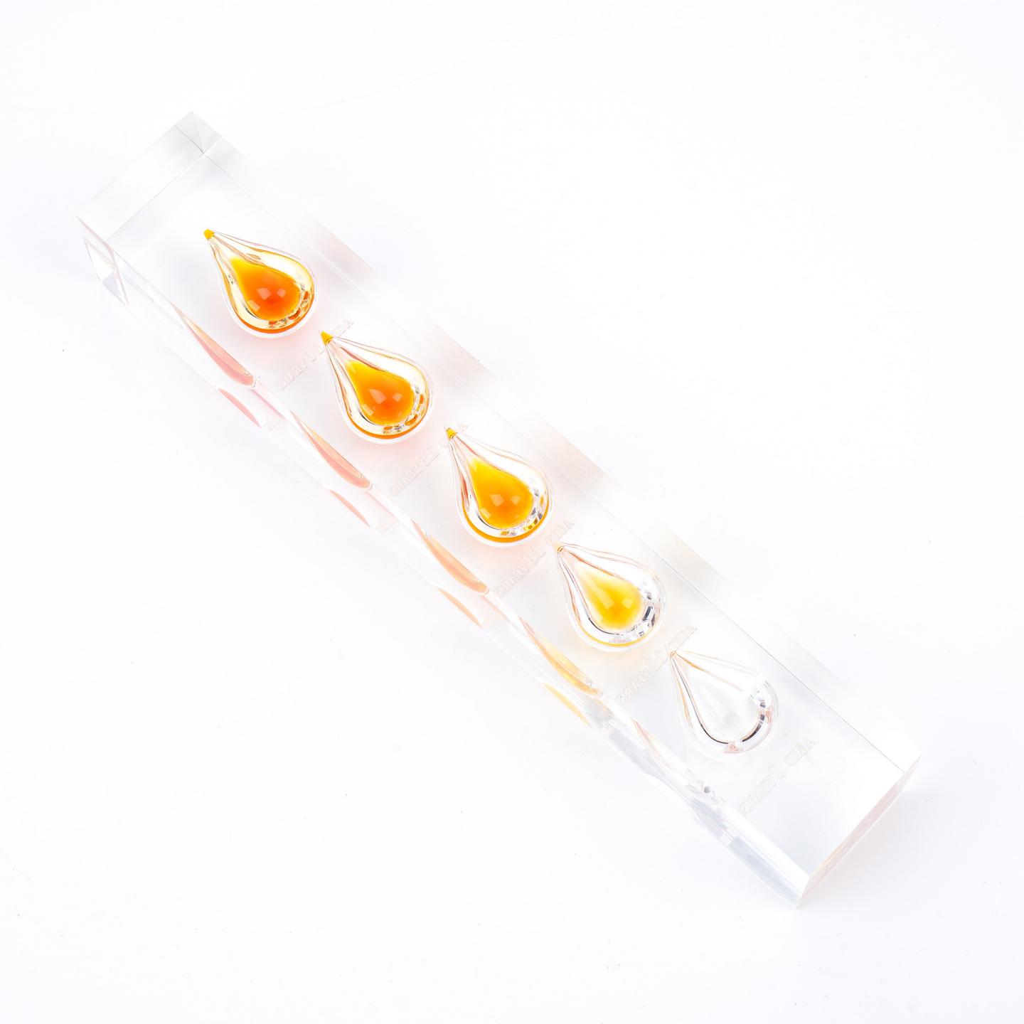 山崎 威士忌展示摆件 含50 25 18 12 0年酒液