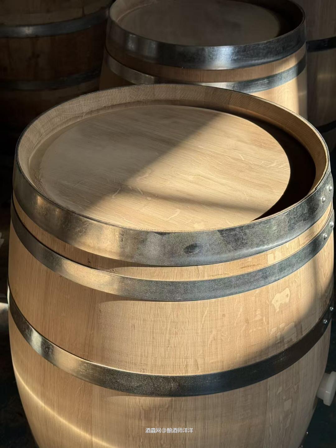 我不说谁能看出这是翻新桶？