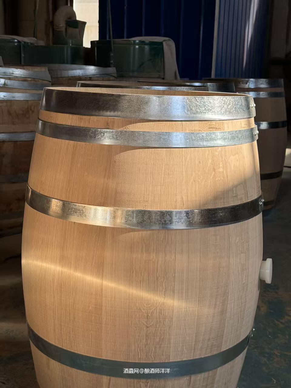 我不说谁能看出这是翻新桶？