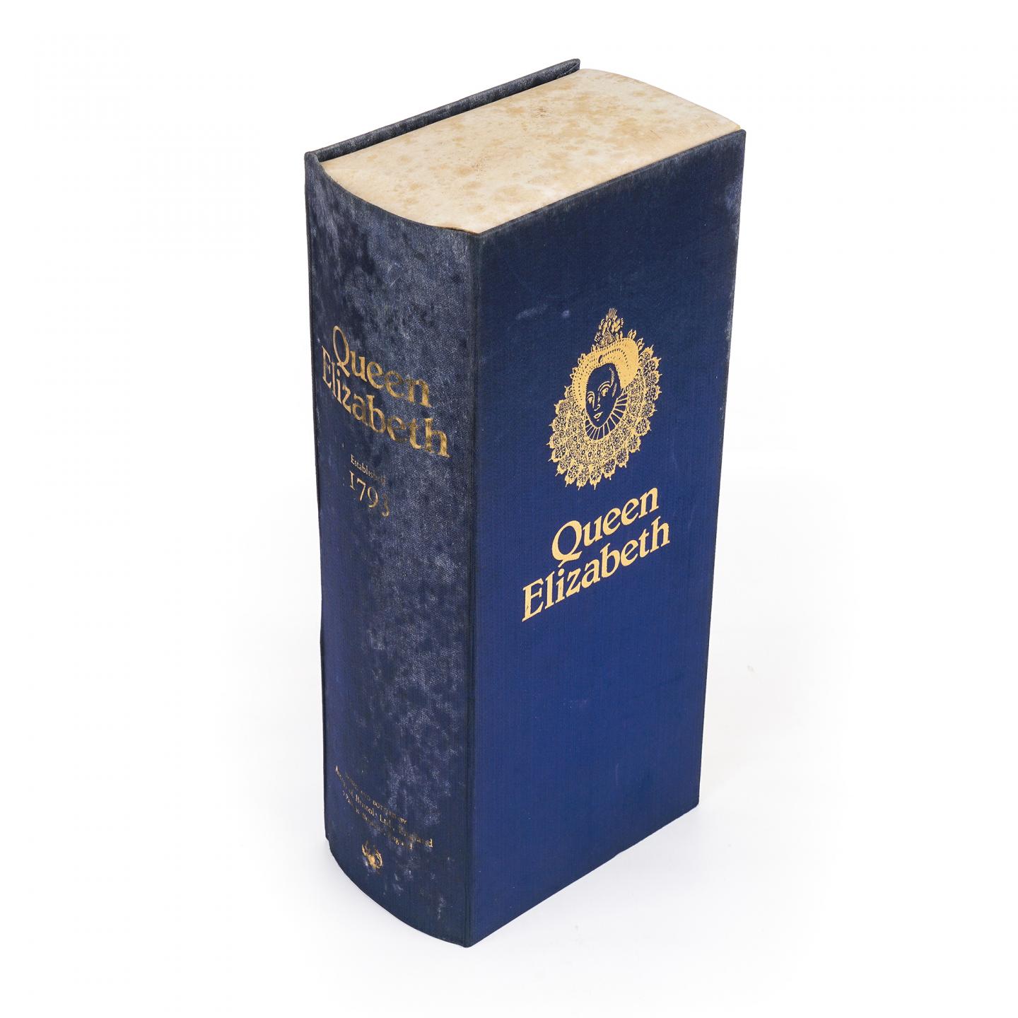 伊丽莎白女王 Averys 调和 De Luxe 750ML