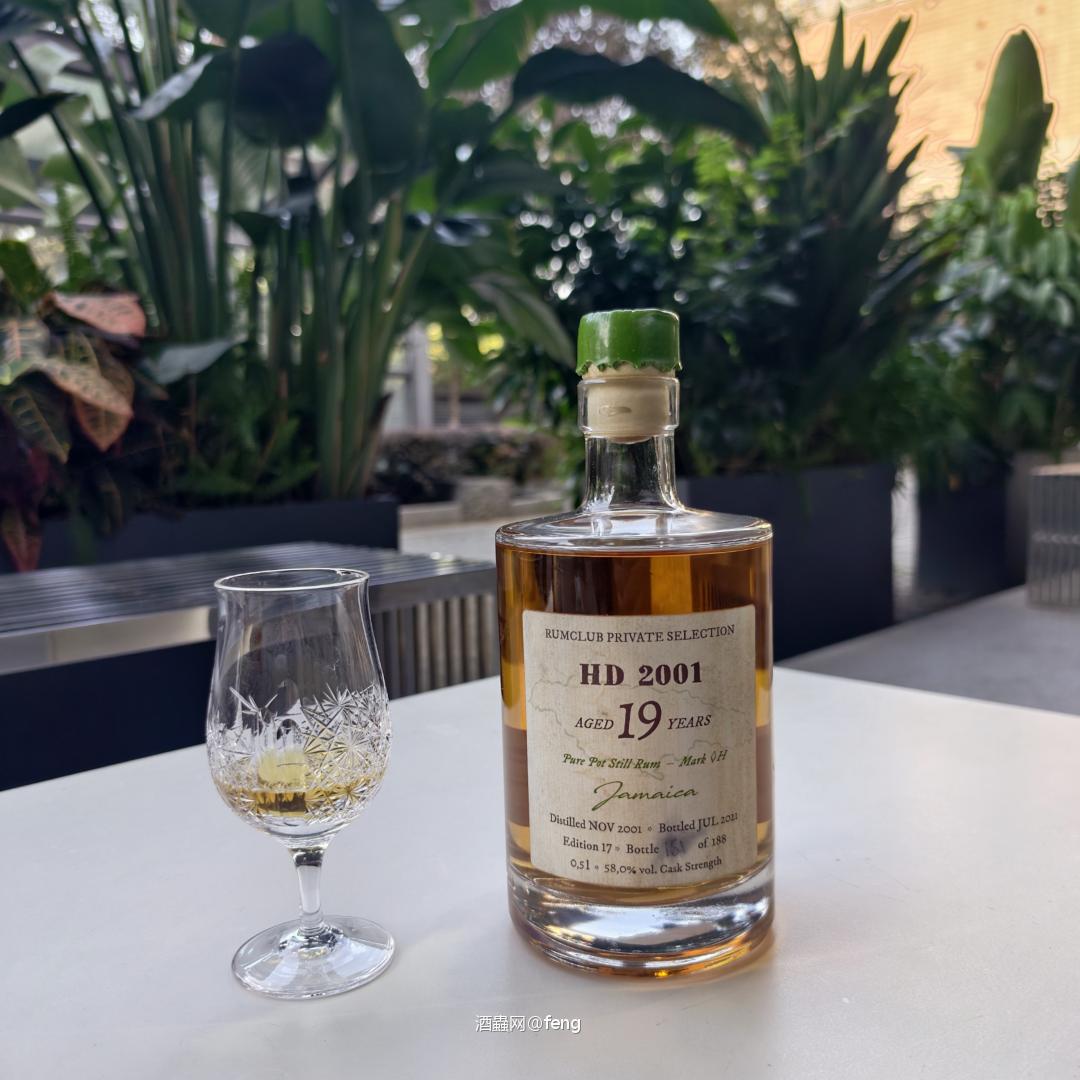 今日份快乐，咖啡和酒