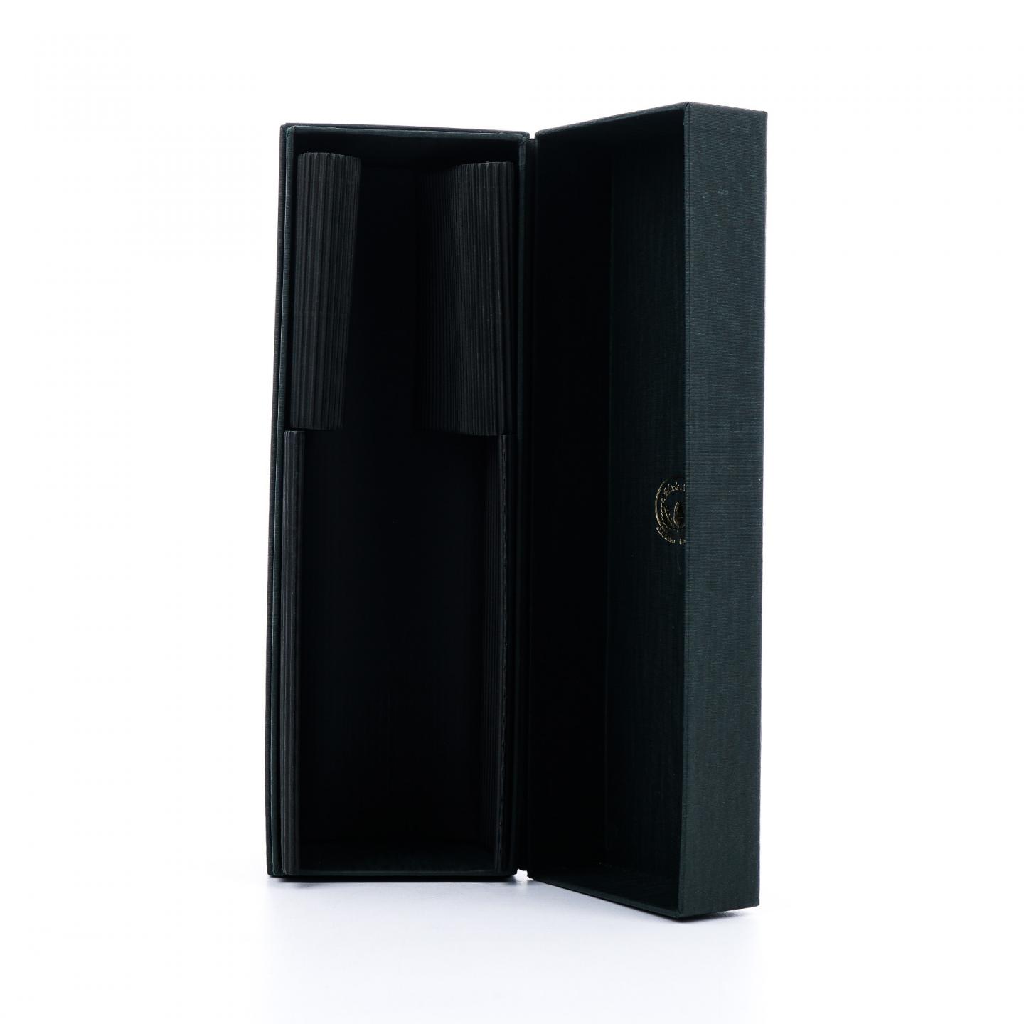 Ichiro's Malt & Grain 秩父 单桶调和#4081