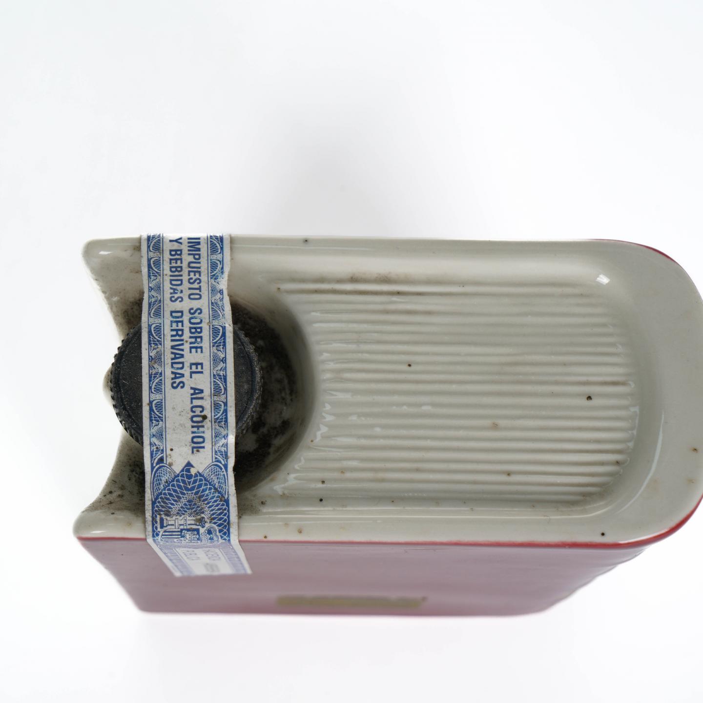 Glenmhor 格兰莫尔 红陶瓷书 Rutherford & Co