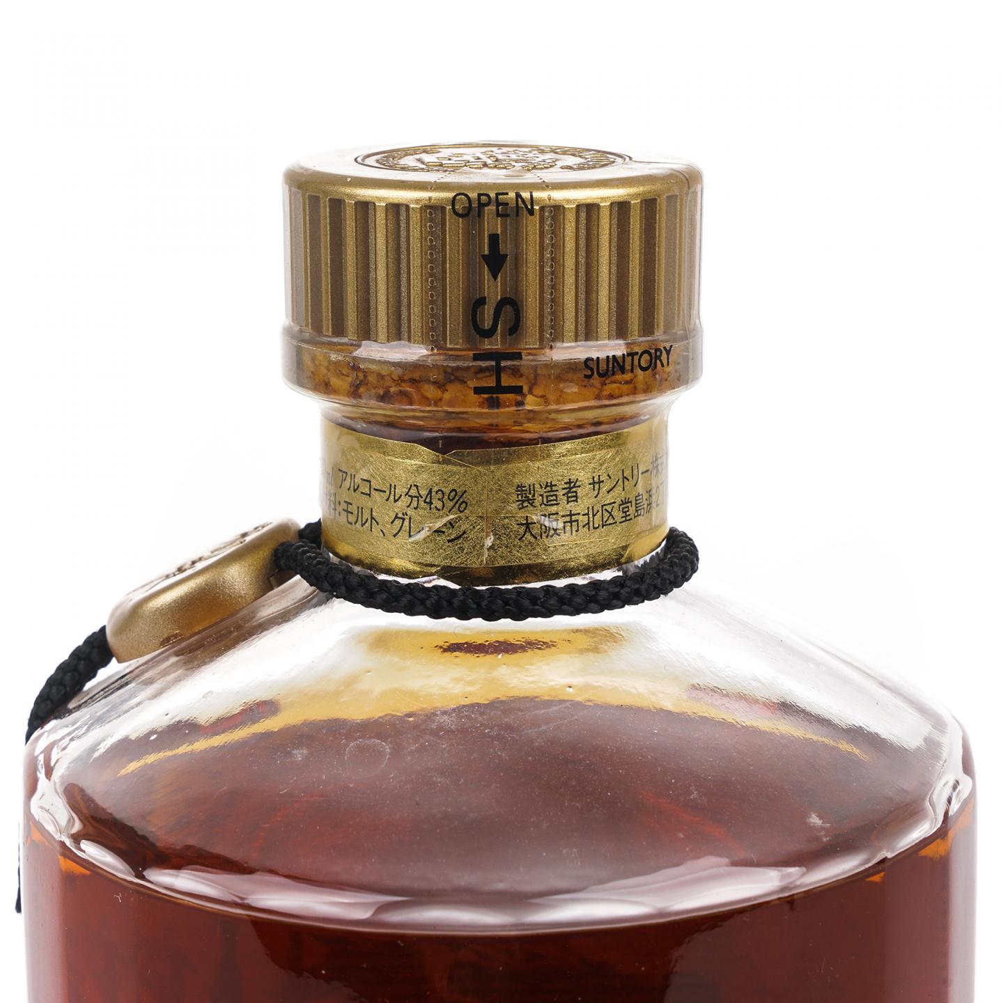 响 金花标 金挂件 700ML