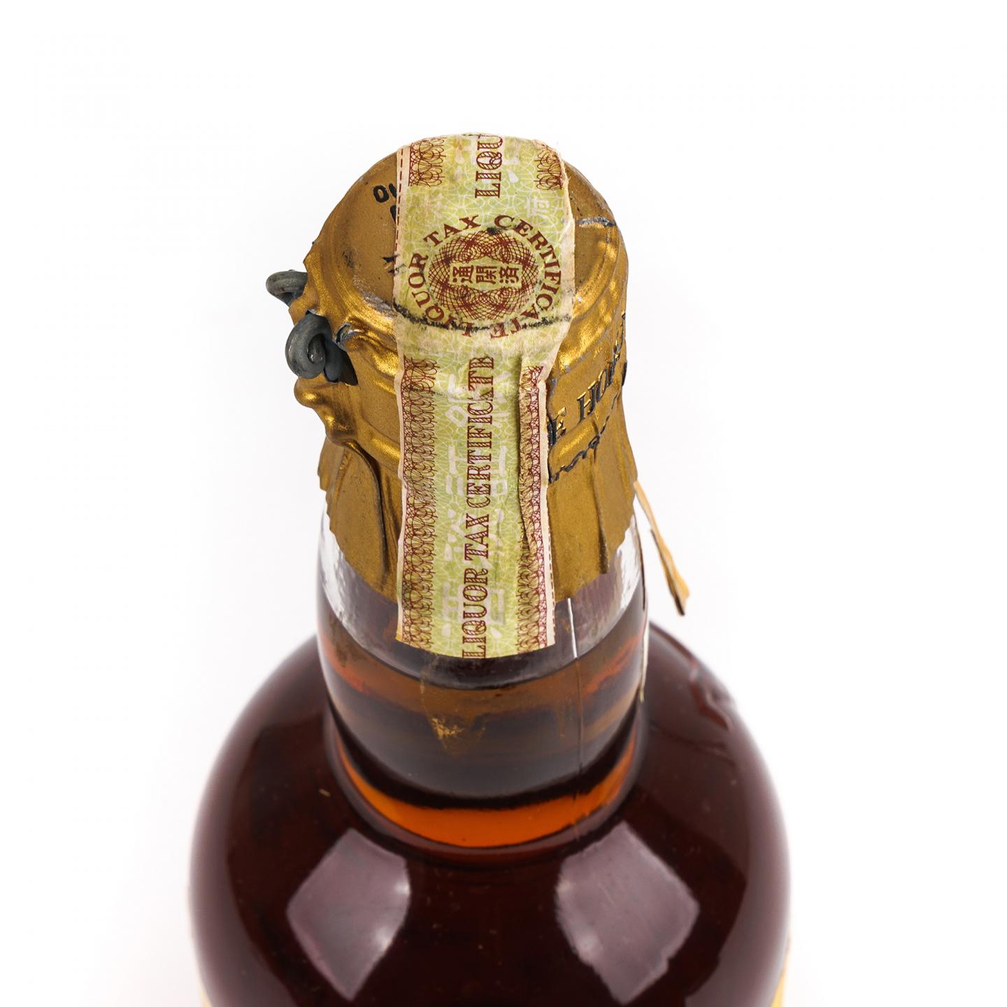 White Horse 白马 特级 调和威士忌 弹弓头