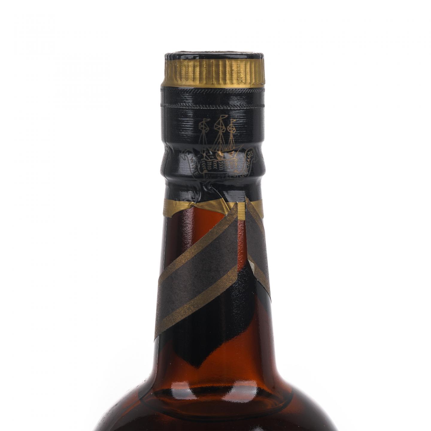 伊丽莎白女王 Averys 调和 De Luxe 750ML