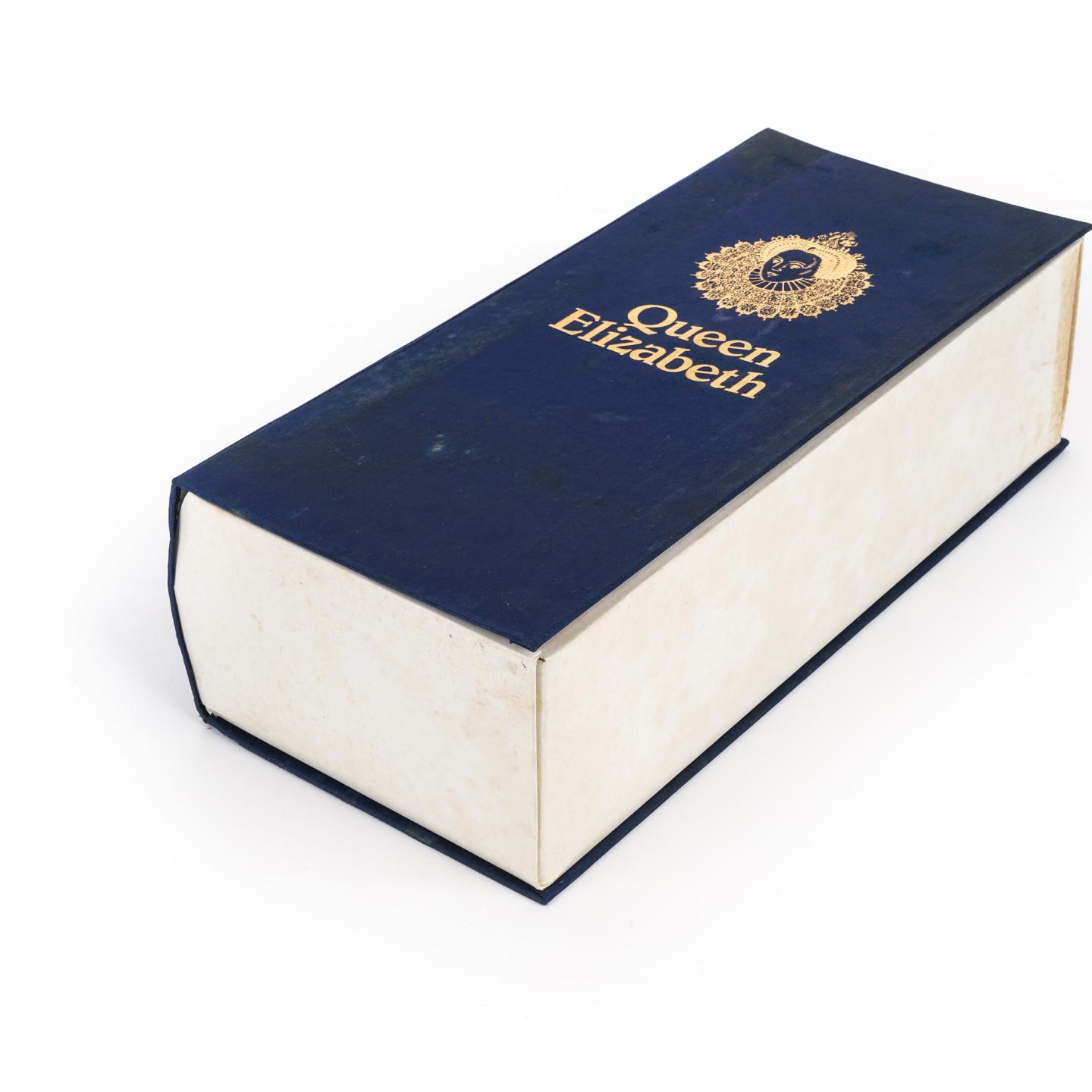 伊丽莎白女王 Averys 调和 De Luxe 750ML