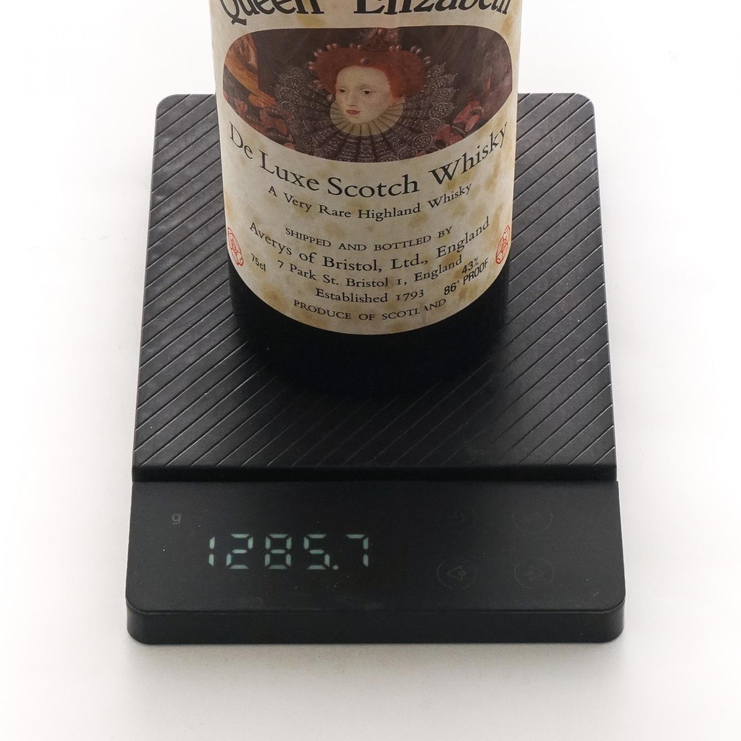 伊丽莎白女王 Averys 调和 De Luxe 750ML