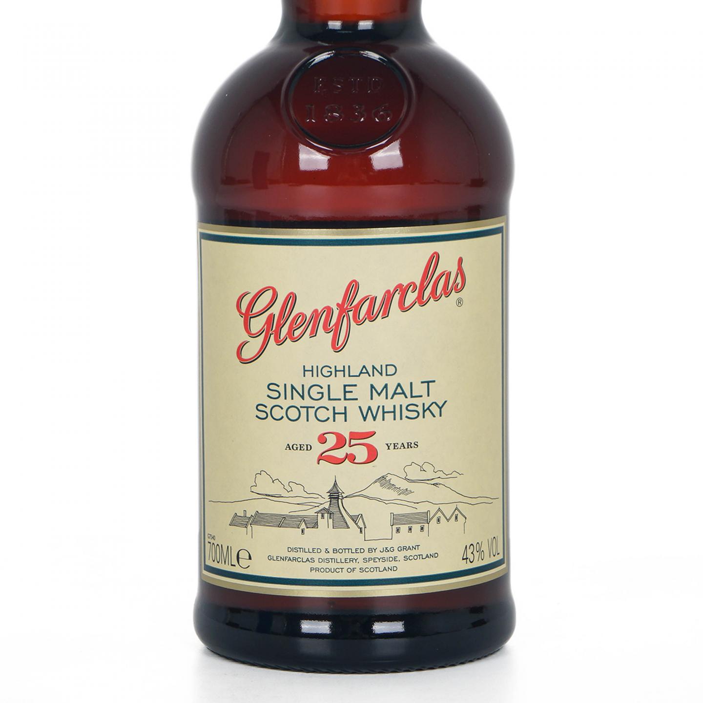 Glenfarclas 格兰花格 25年 700ML