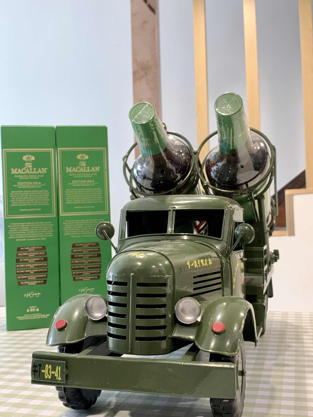 麦卡伦4号年度卡车