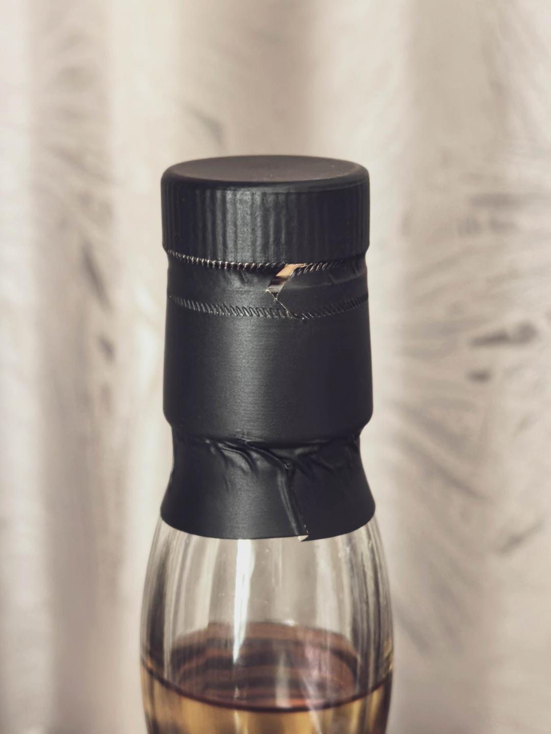 Hampden ‹›H 2014-2024 The Ester Hunter TWJ