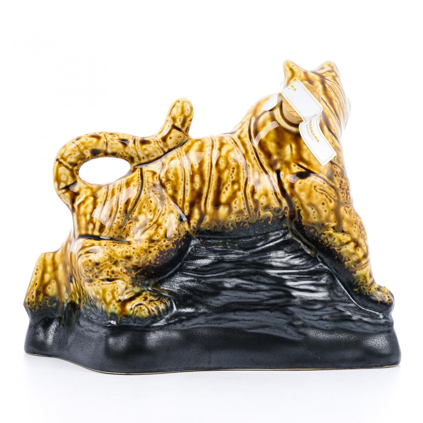 长滨蒸馏所 2017-2021 生肖虎陶瓷瓶 500ml