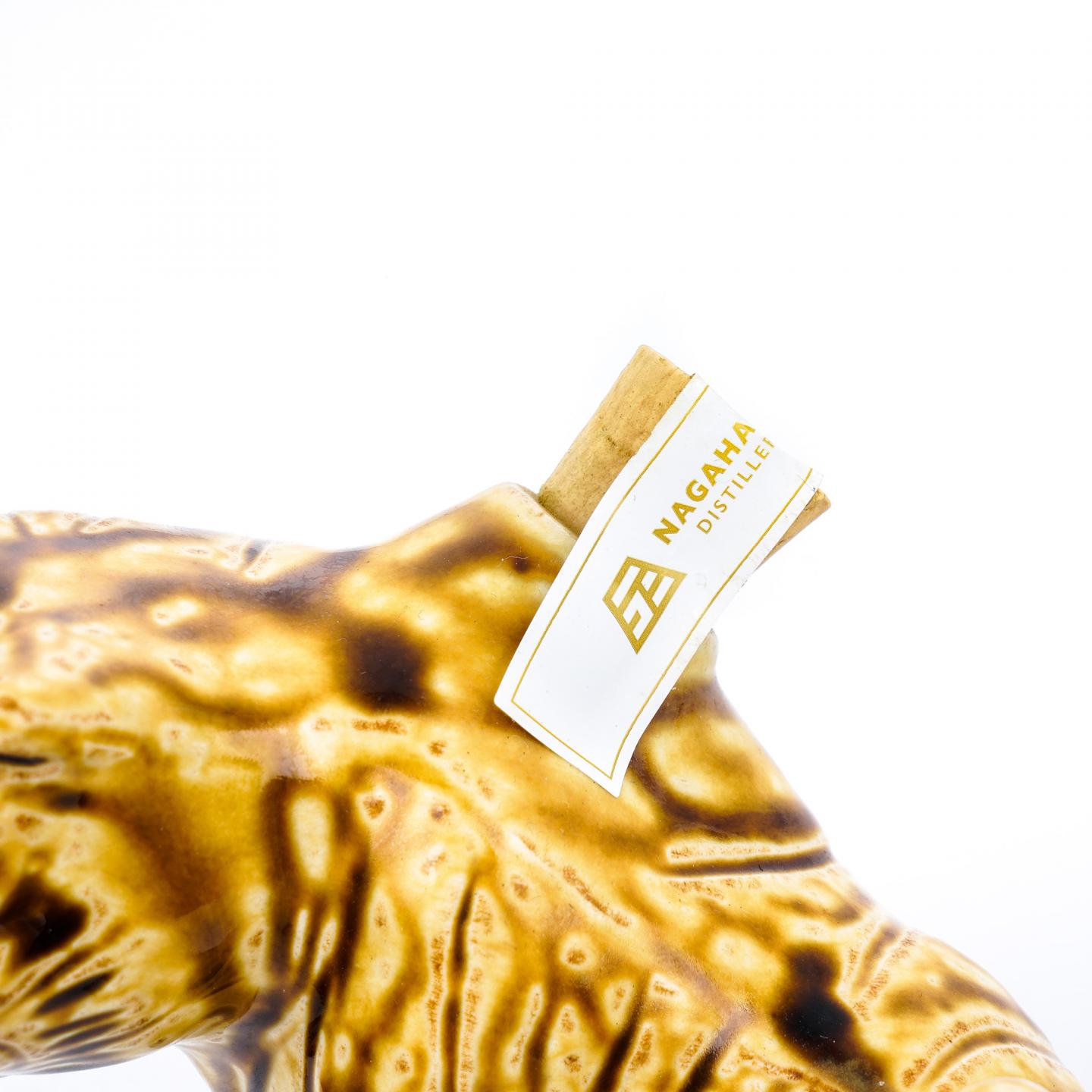 长滨蒸馏所 2017-2021 生肖虎陶瓷瓶 500ml