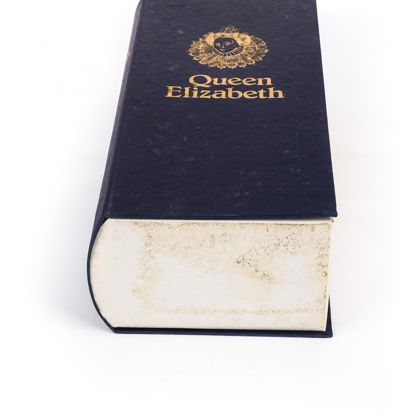 伊丽莎白女王 Averys 调和 De Luxe 750ML