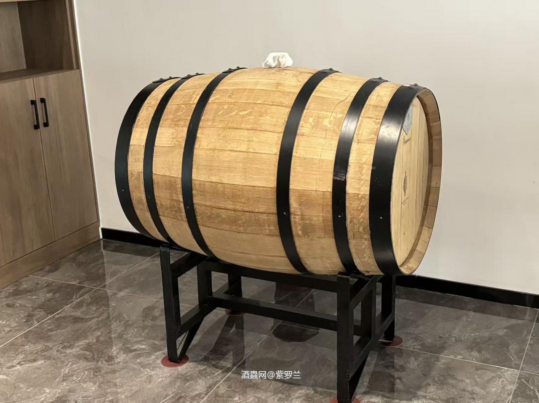 买新酒，买旧桶，自己开始玩儿! 😁🥃