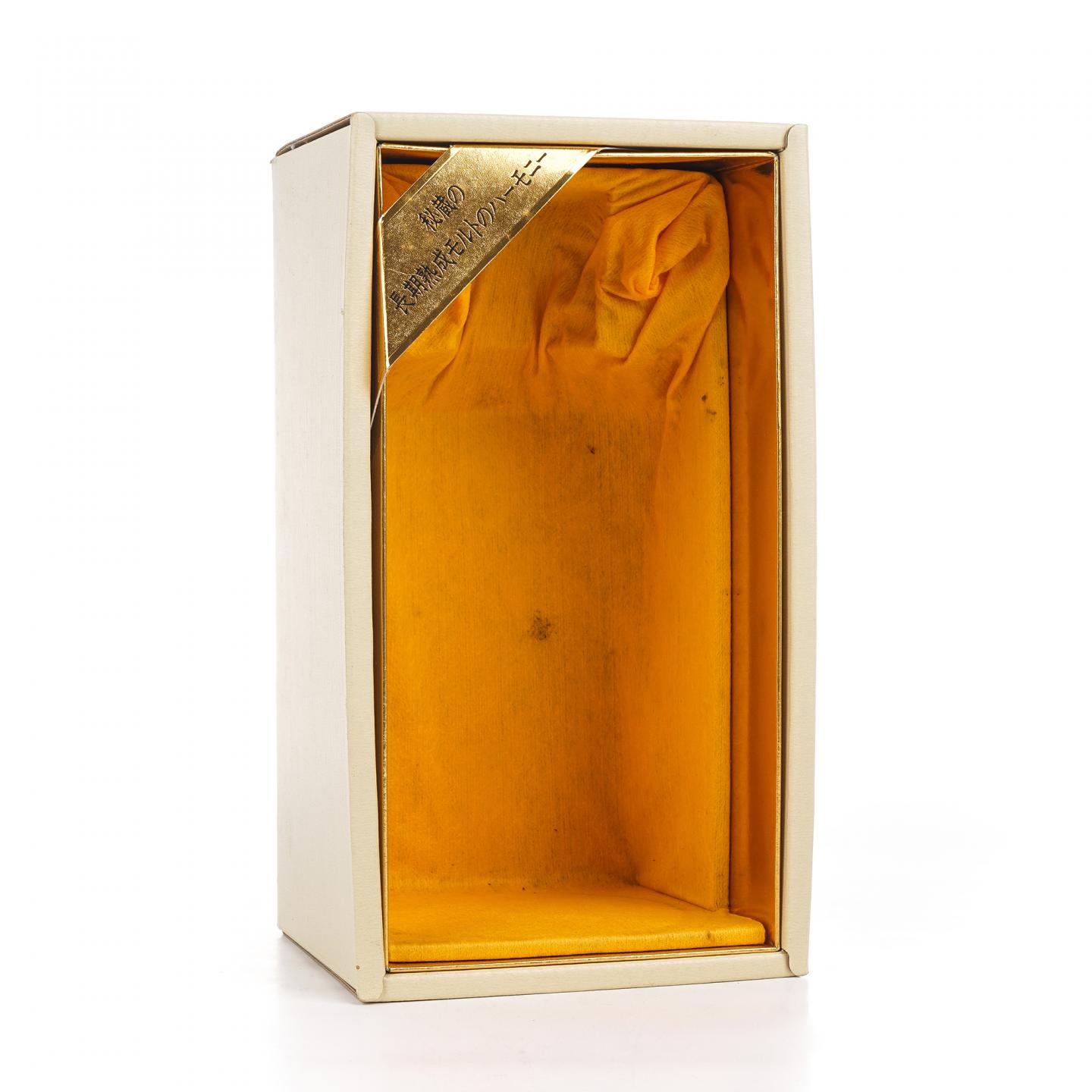 响 金花标 金挂件 700ML