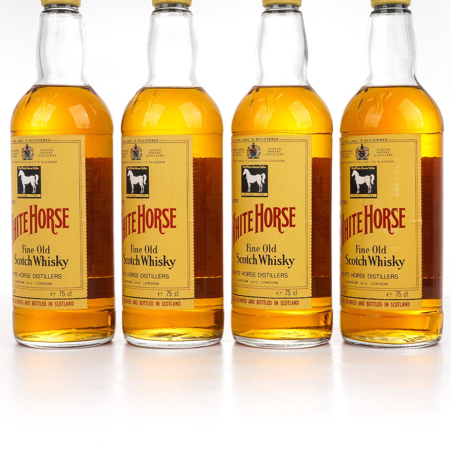 White Horse 白马 Fine Old 调和 原箱12瓶组*750ml