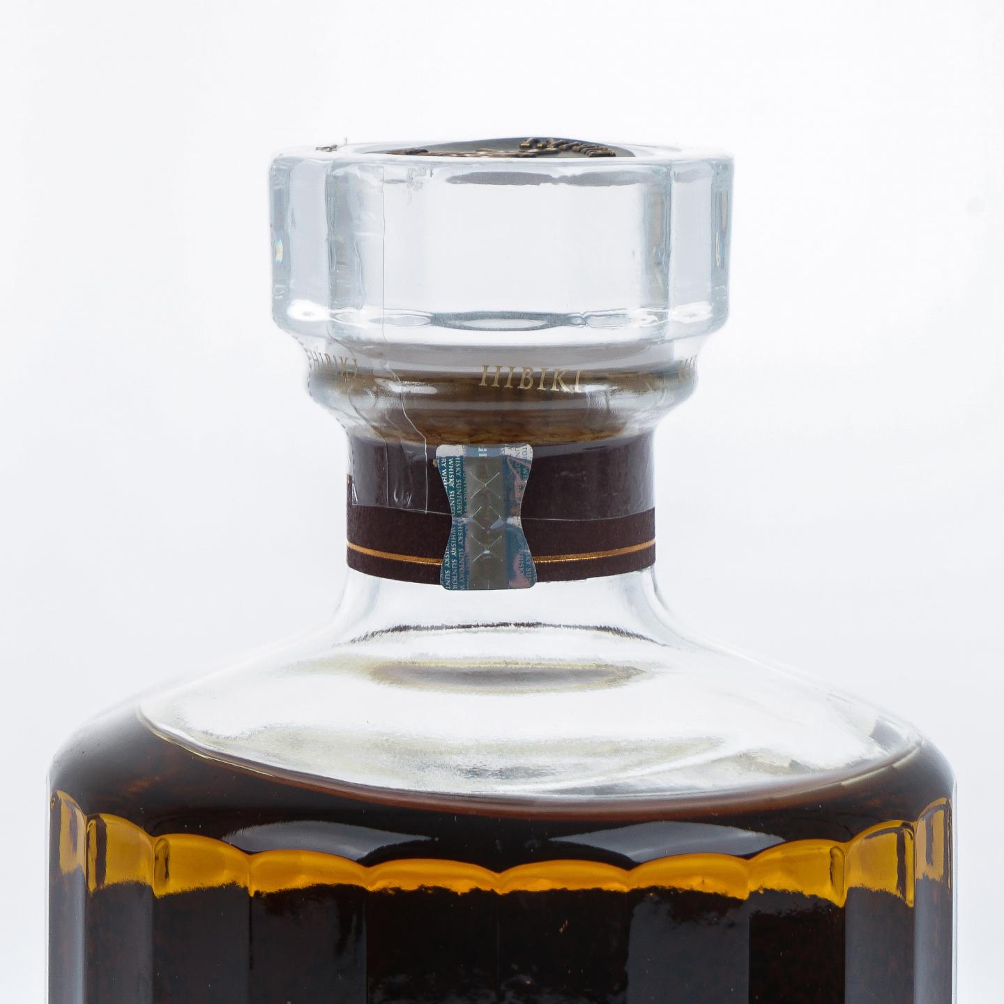 响 21年 调和 方盒 700ml