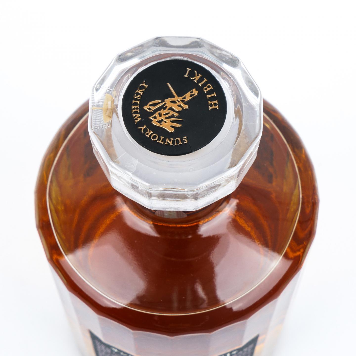 响 21年 调和 方盒 700ml