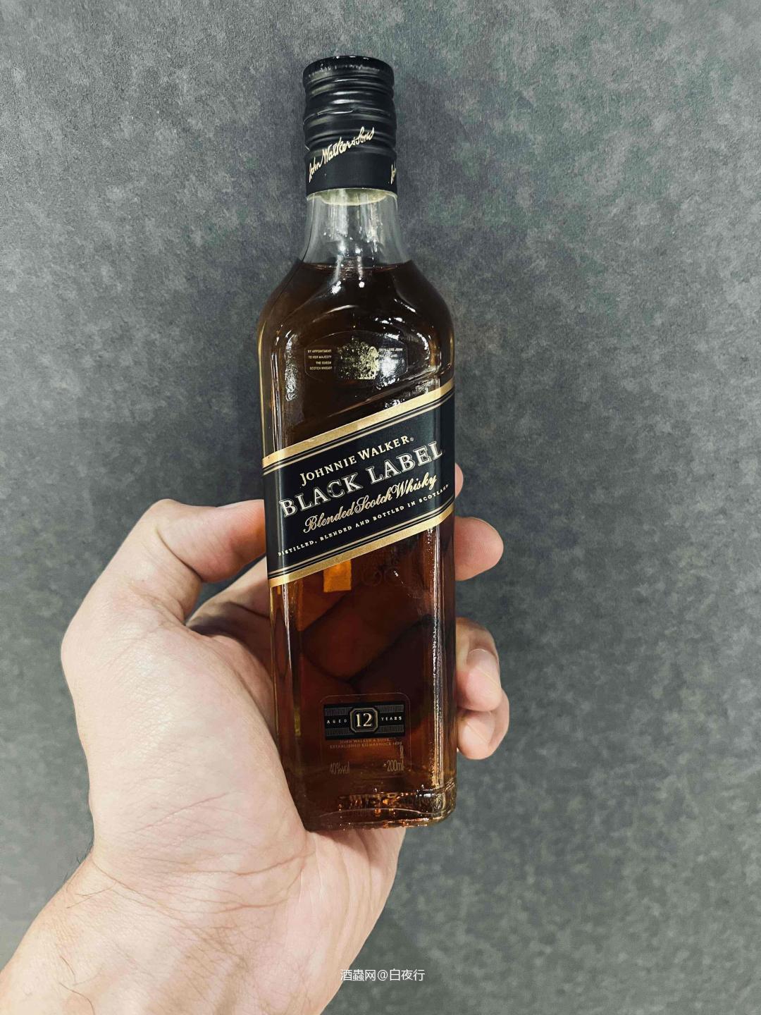 路边搞个小黑方