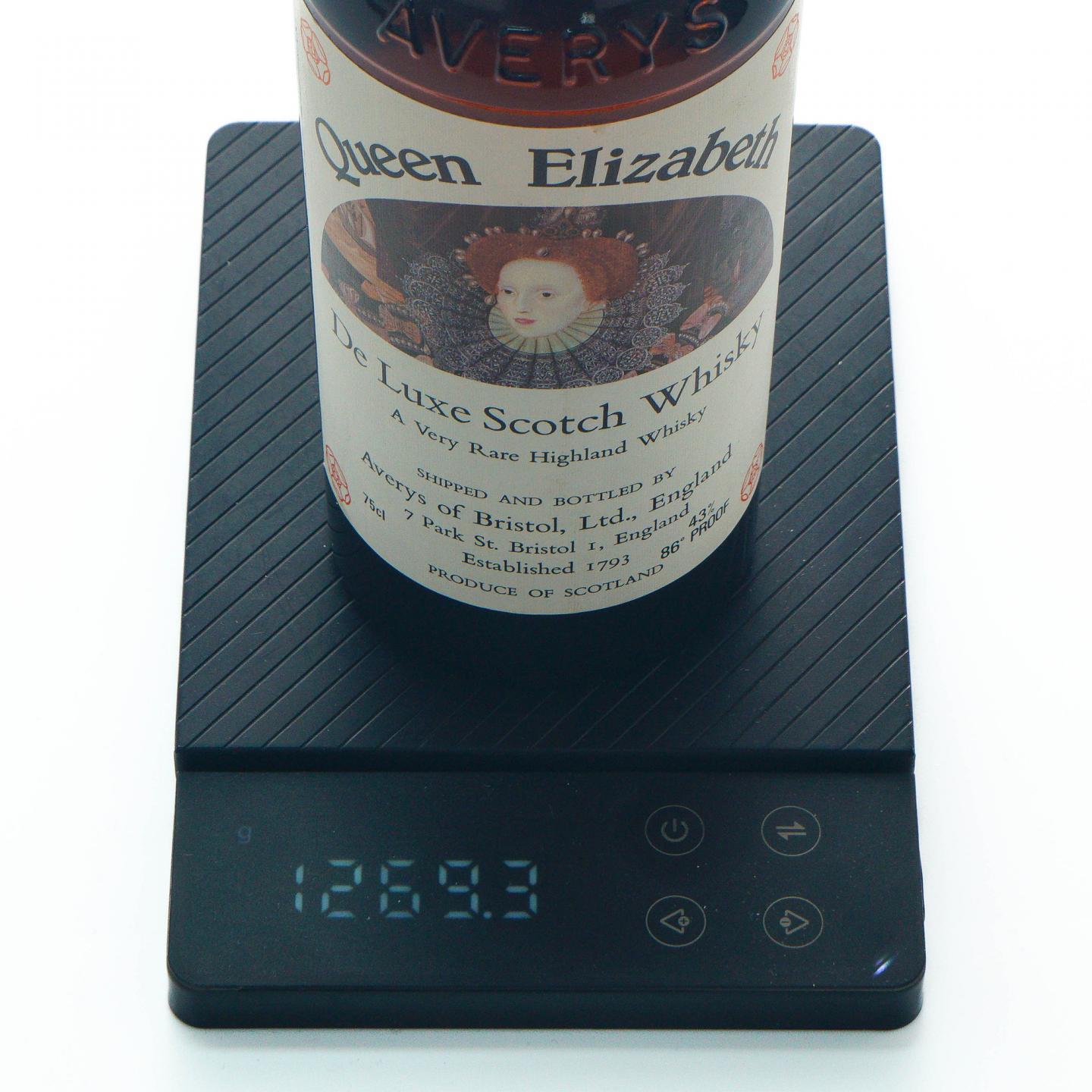 伊丽莎白女王 Averys 调和 De Luxe 750ML