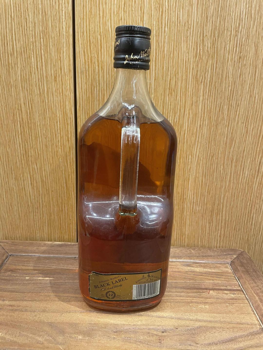 90年代黑牌2L装裸瓶