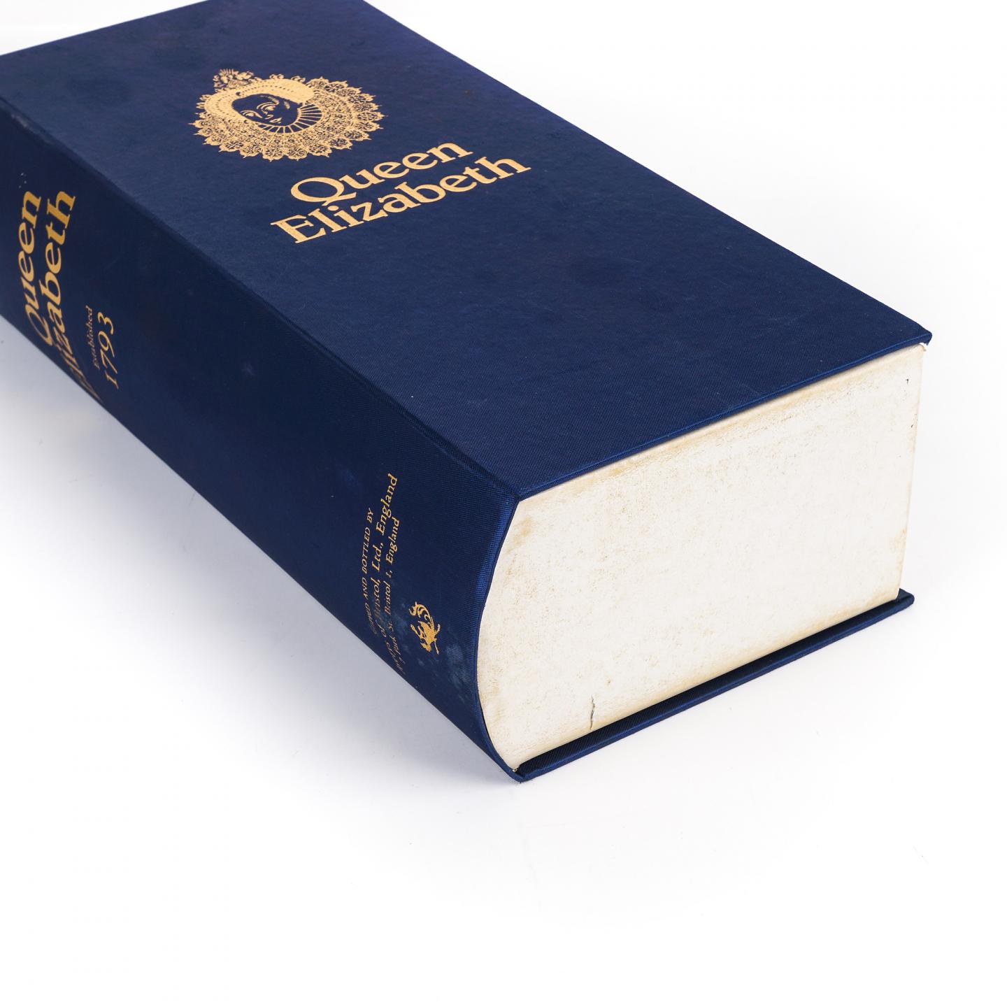 伊丽莎白女王 Averys 调和 De Luxe 750ml