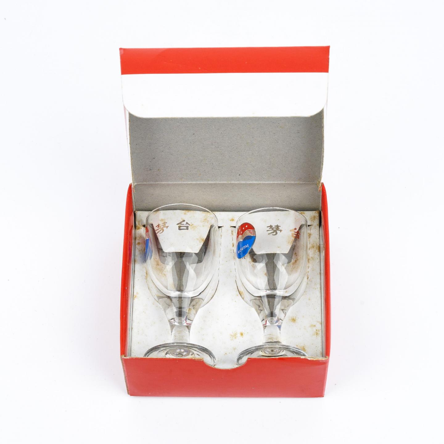 贵州茅台·2013 高尔夫会员酒