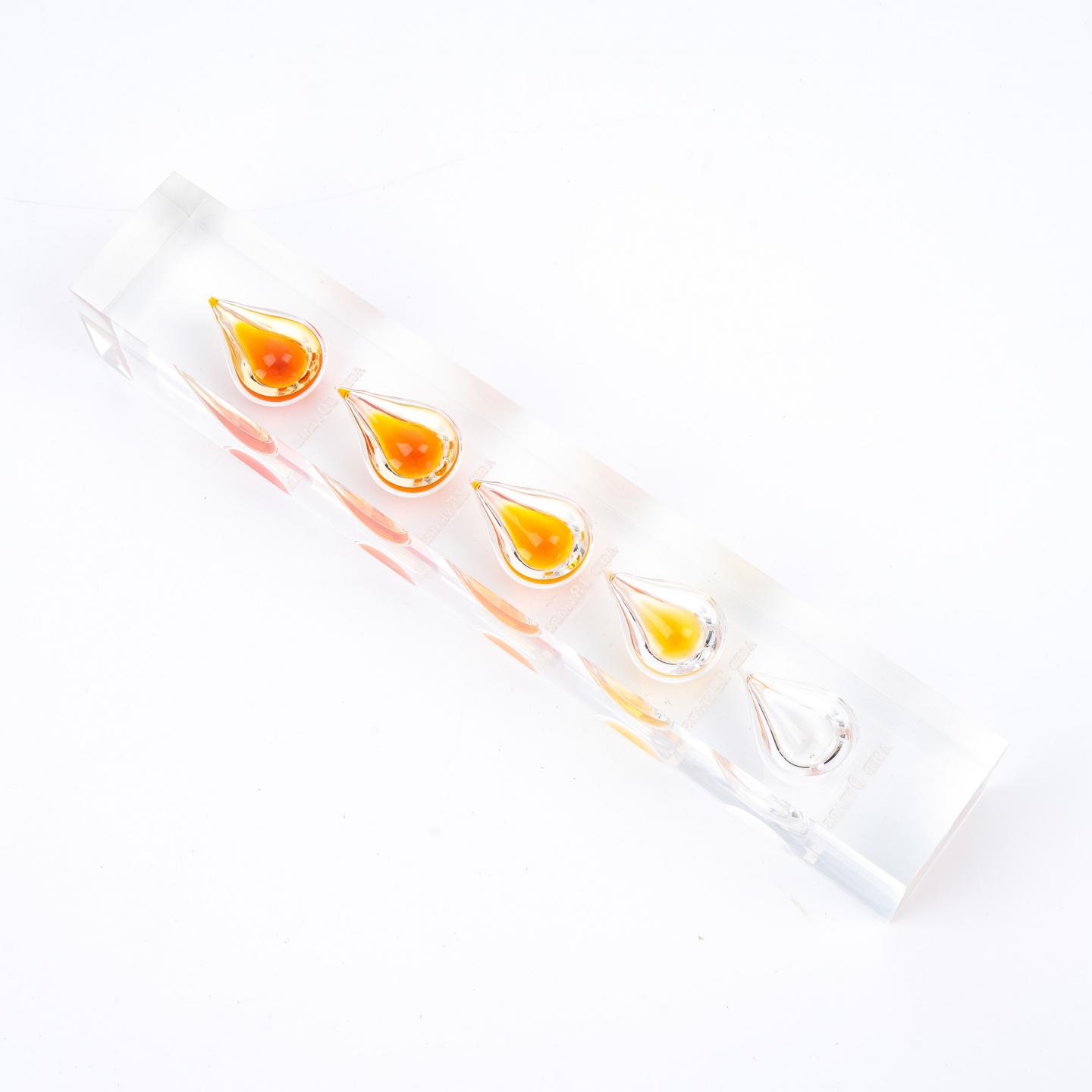 山崎 展示摆件 含50 25 18 12 0年威士忌酒液