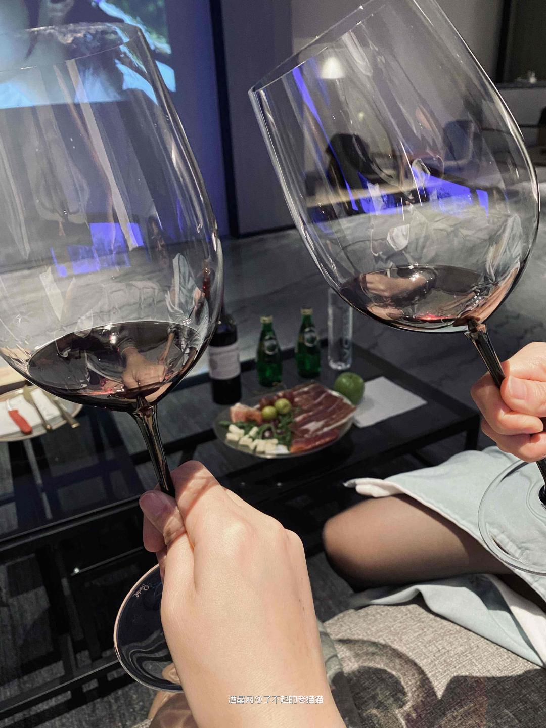 陪我喝百富的酒搭子 陪我喝Cheval Blanc的酒搭子 陪我喝Leoville Las Cases的酒搭子