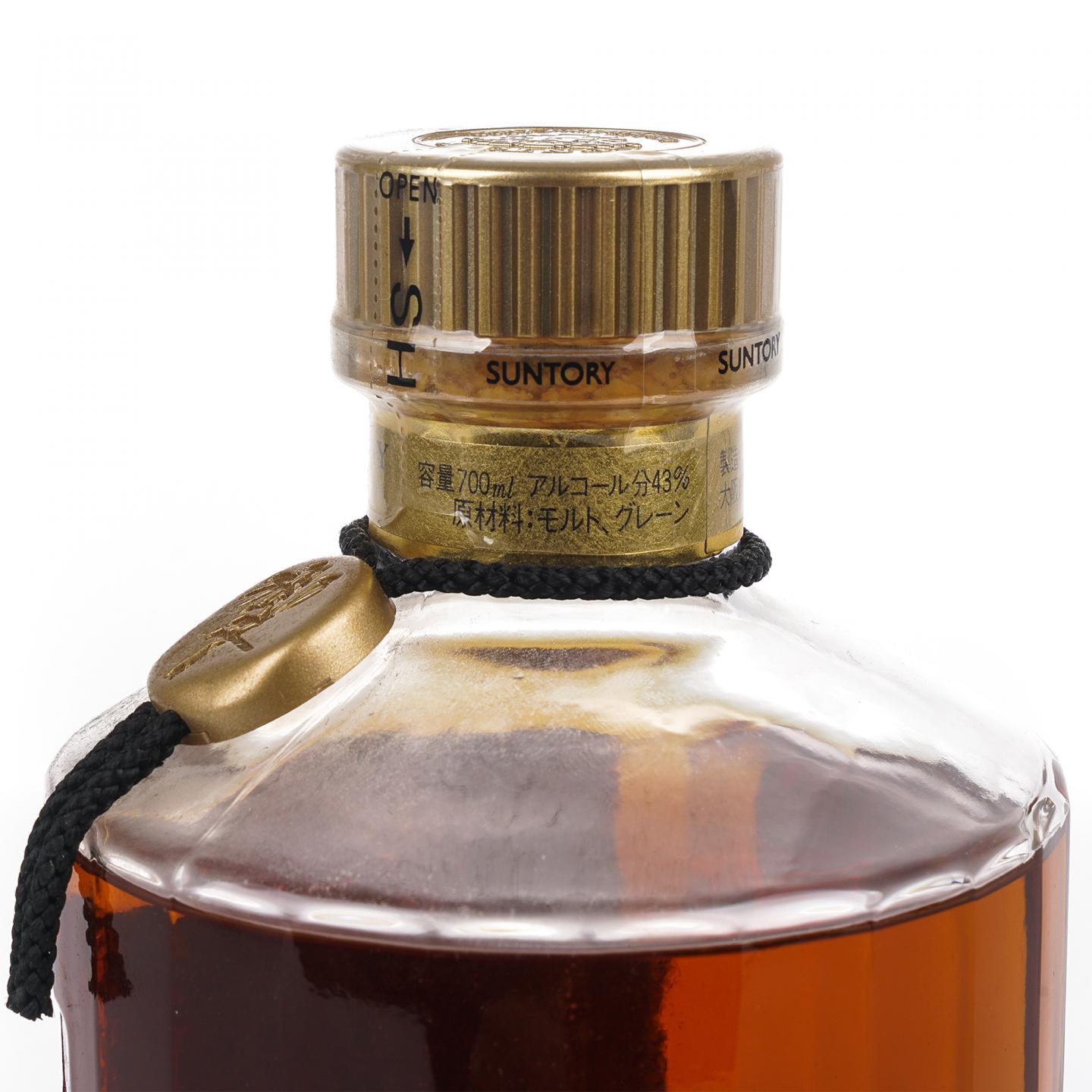 响 金花标 金挂件 700ML