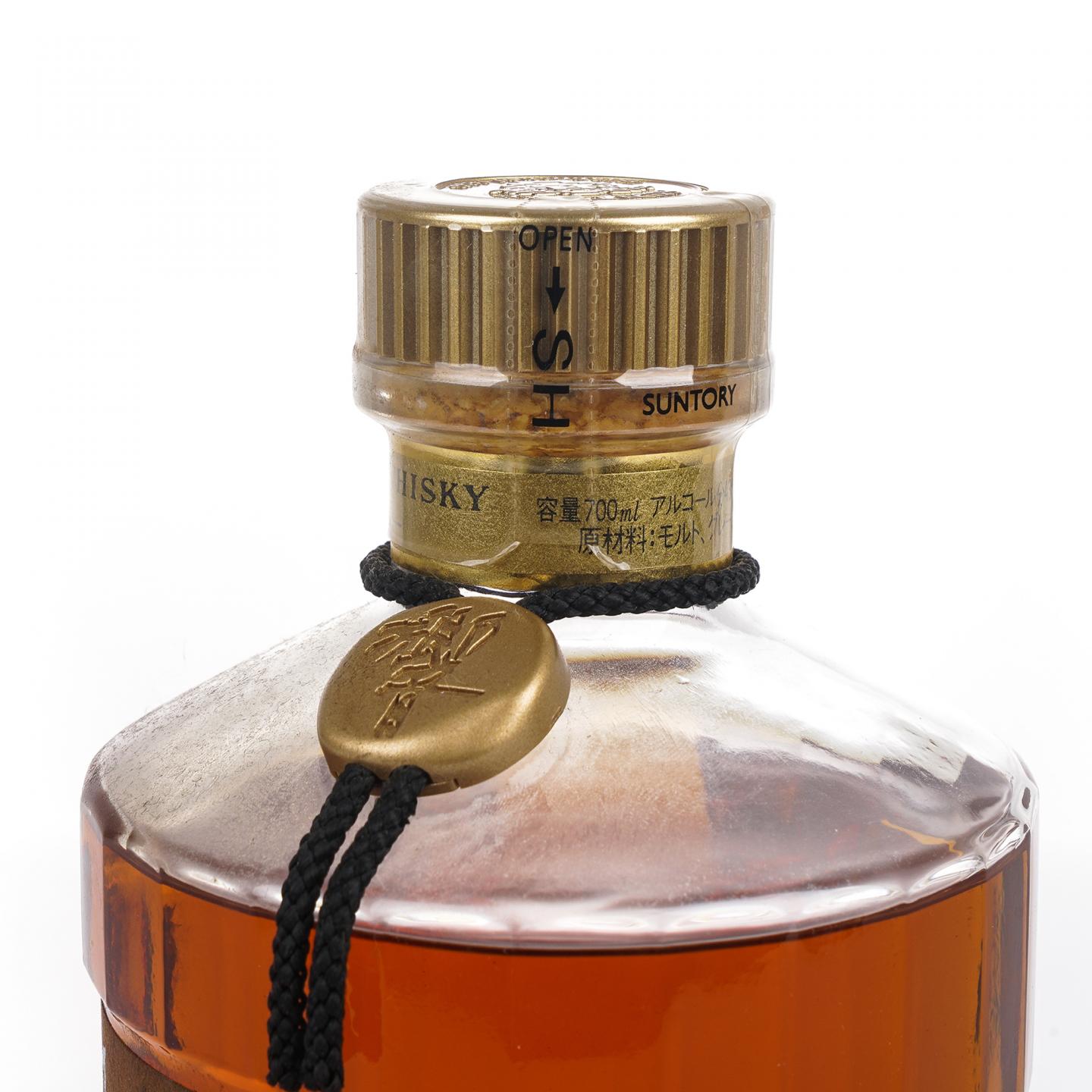 响 金花标 金挂件 700ML