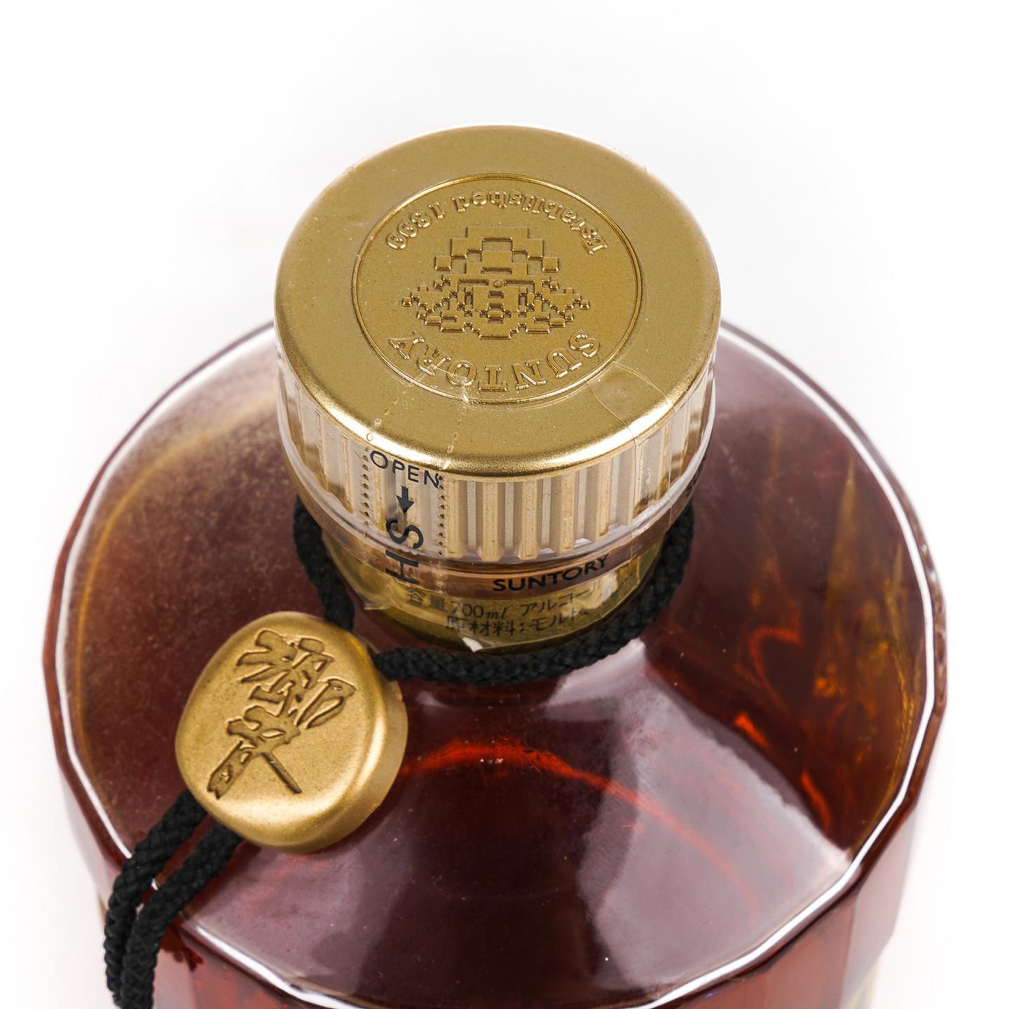 响 金花标 金挂件 700ML