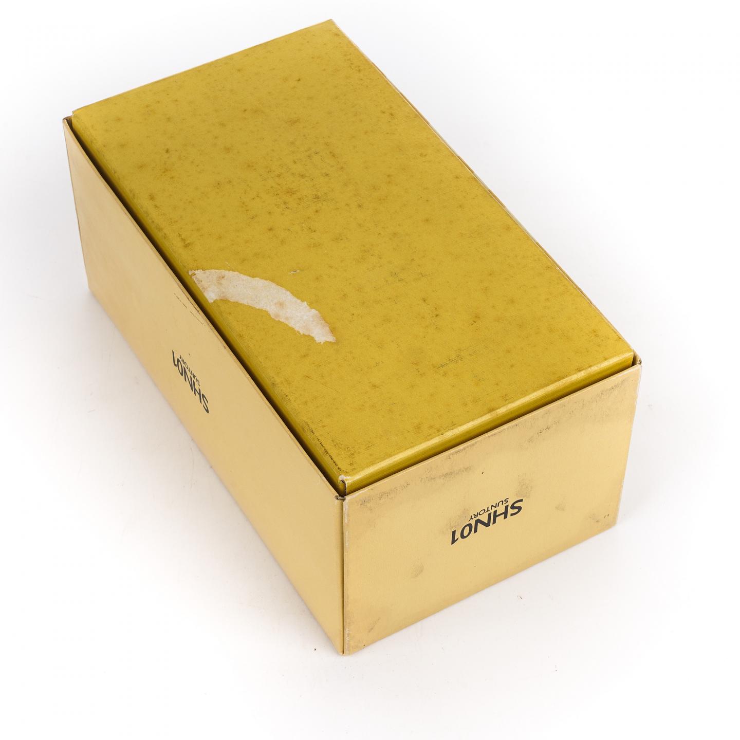 响 金花标 金挂件 700ML