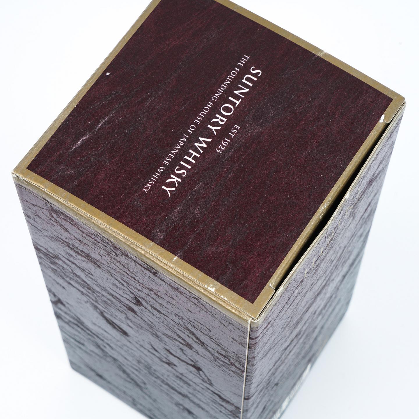 响 21年 调和 方盒 700ml