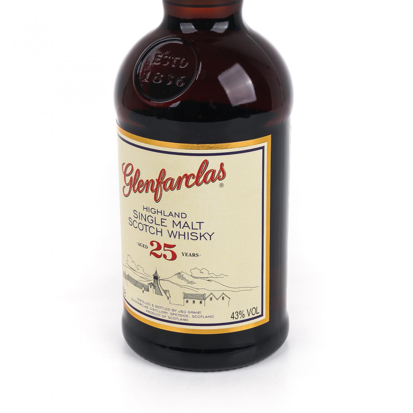Glenfarclas 格兰花格 25年 43%Vol. 700ml
