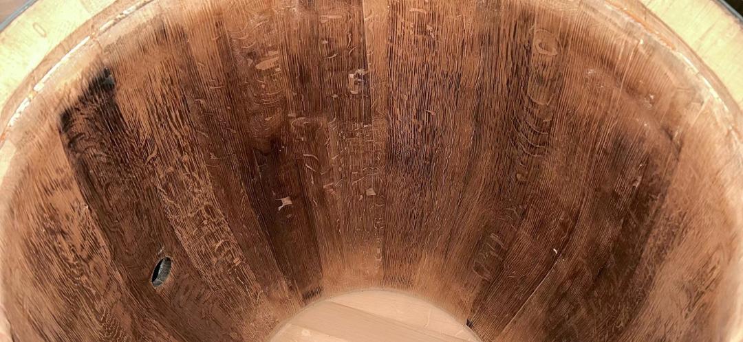 橡木桶内部的样子