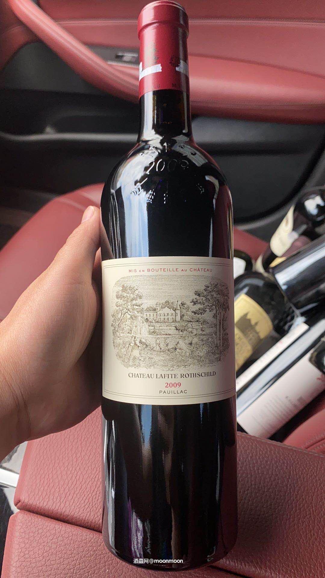 周末酒聚。 好鸡动。