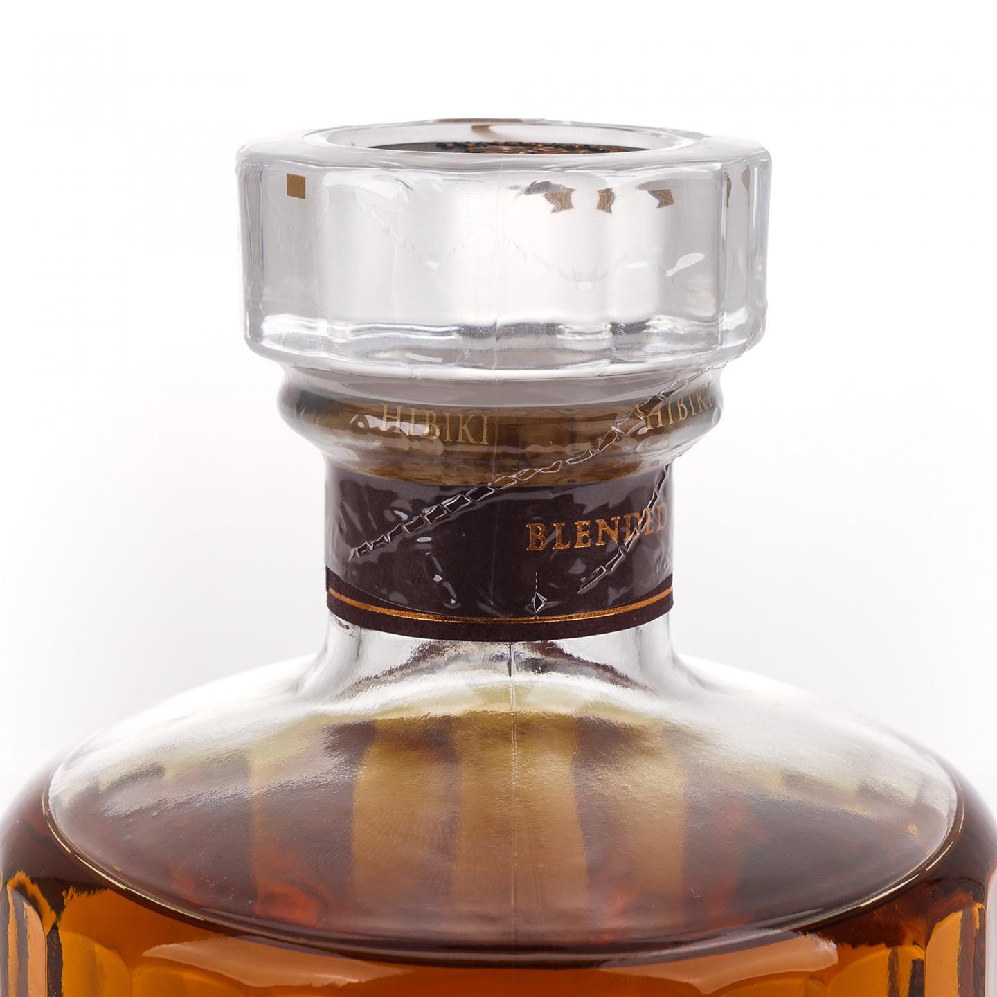 响 21年 调和 700ml