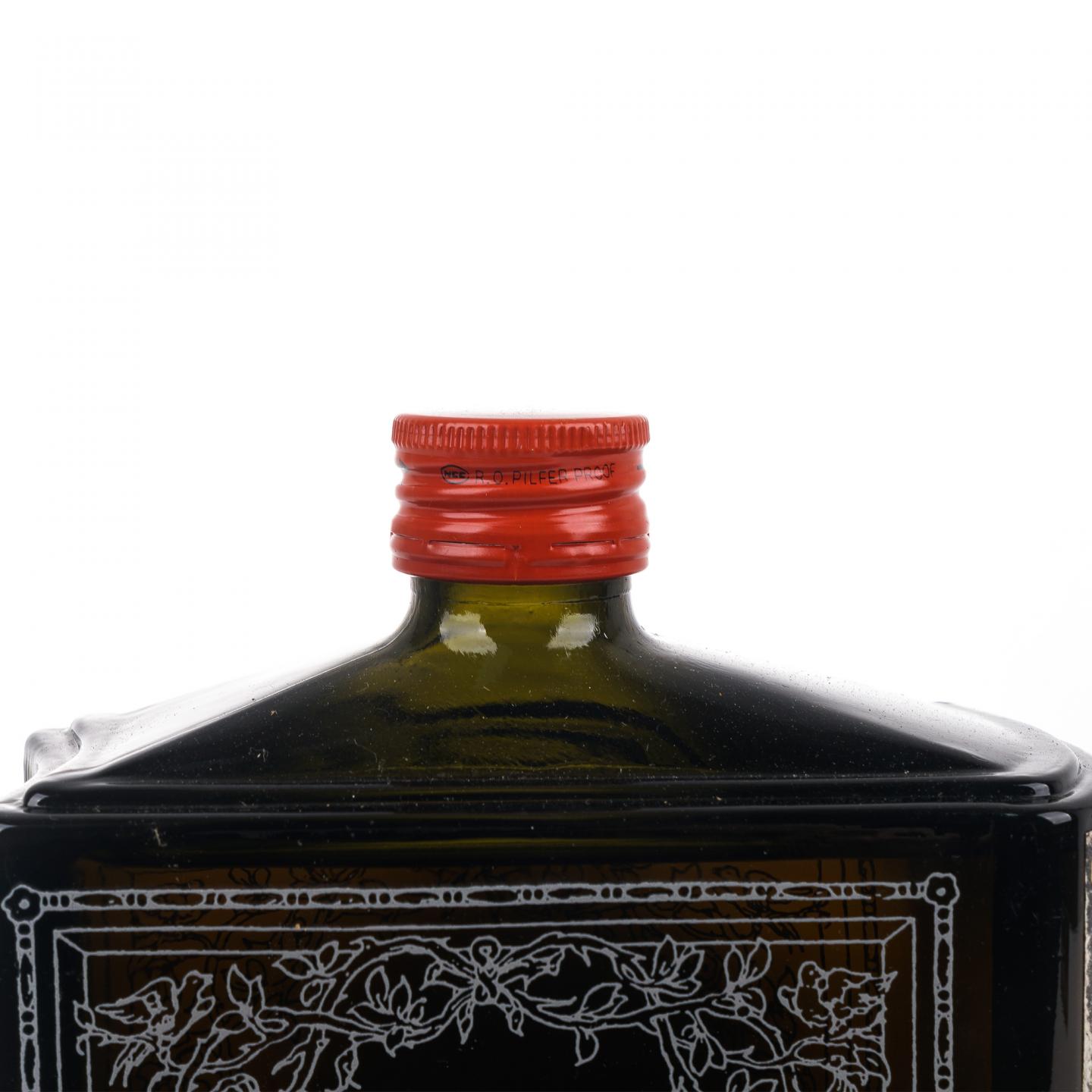 三得利 双狮标 书册 调和 660ml