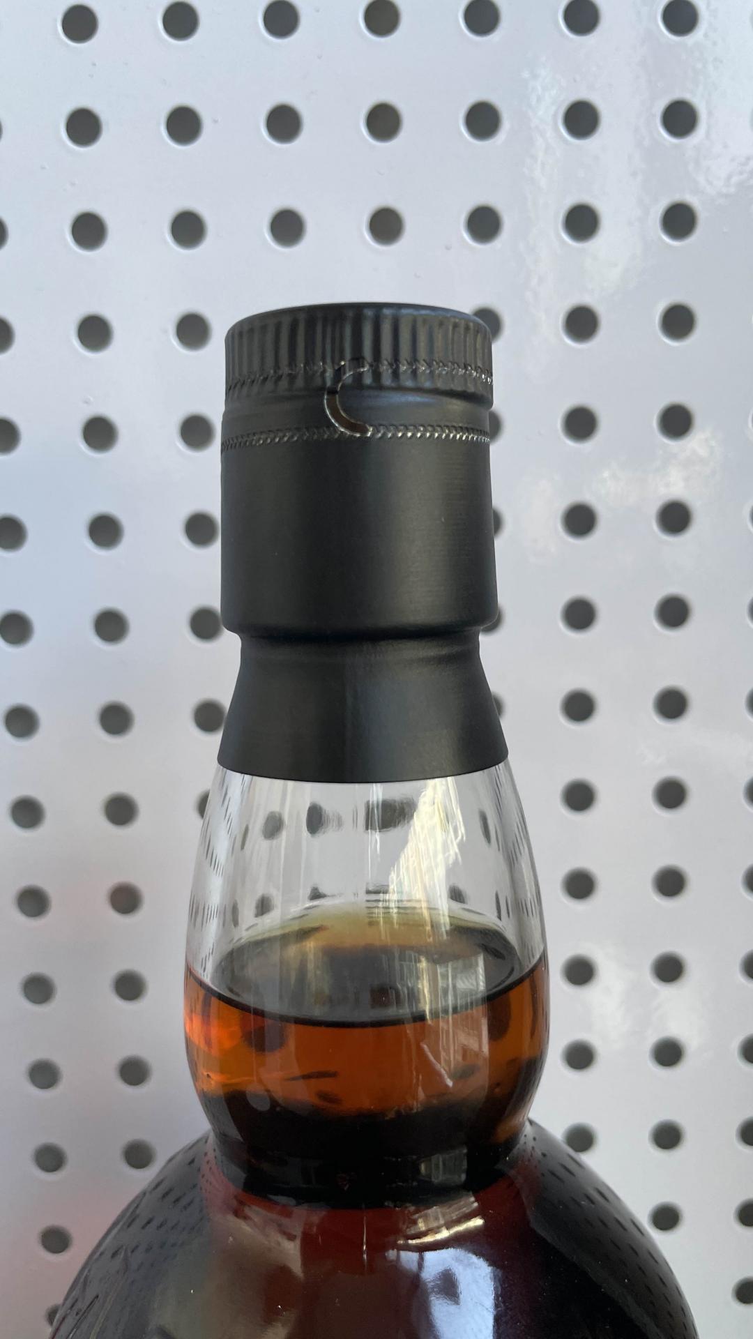 斯佩默 2005-2023装瓶 麦卡伦 18年 初填雪莉桶 酒色非常nice 非常值得收藏与品鉴