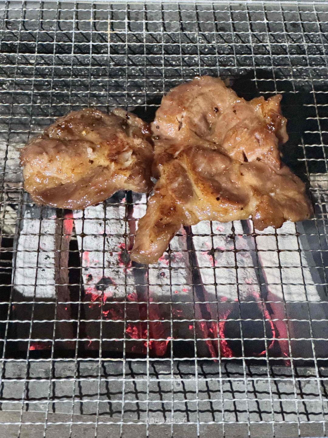 烟熏火燎加肉应该是最好的安排