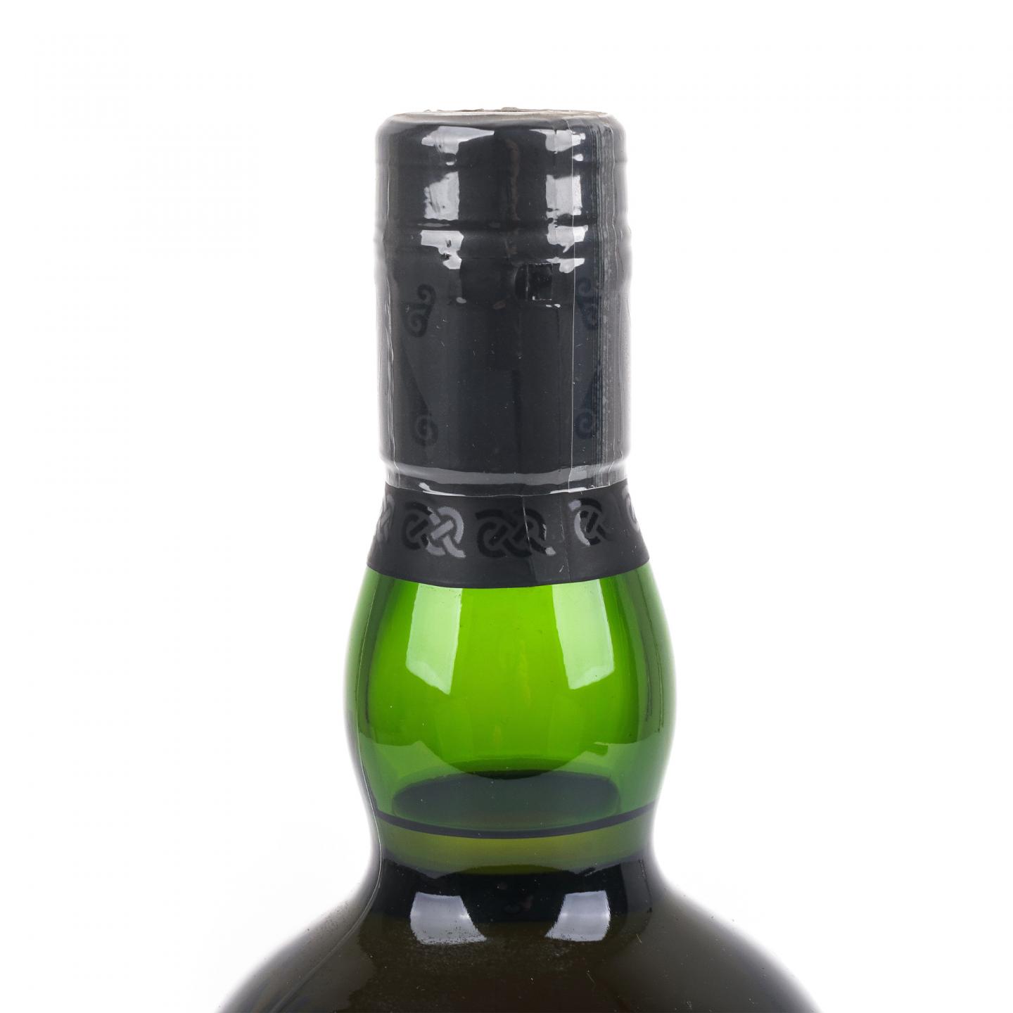 Ardbeg 阿贝 2016 Dark Cove 黑湾