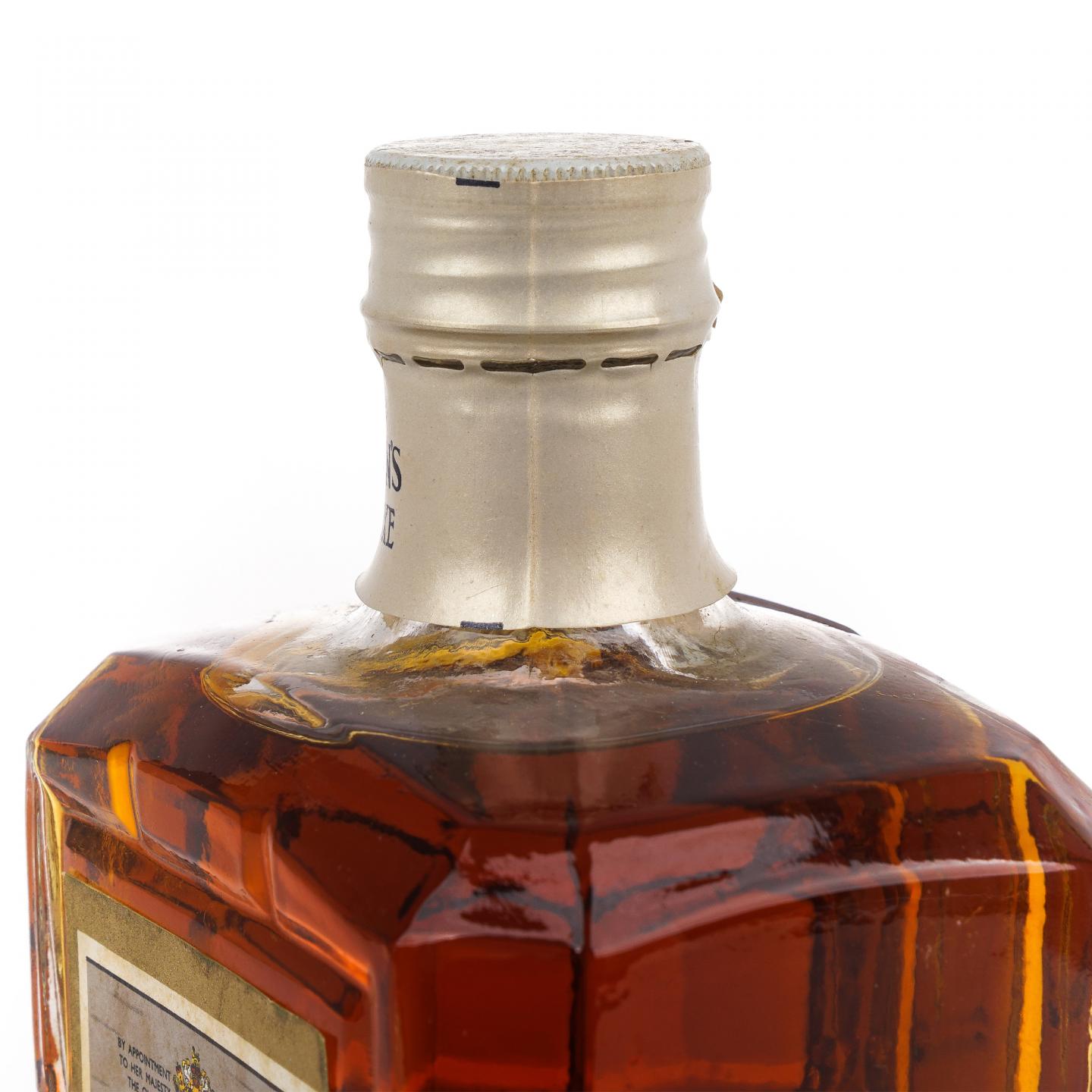 White Horse 白马 Logan's De Luxe