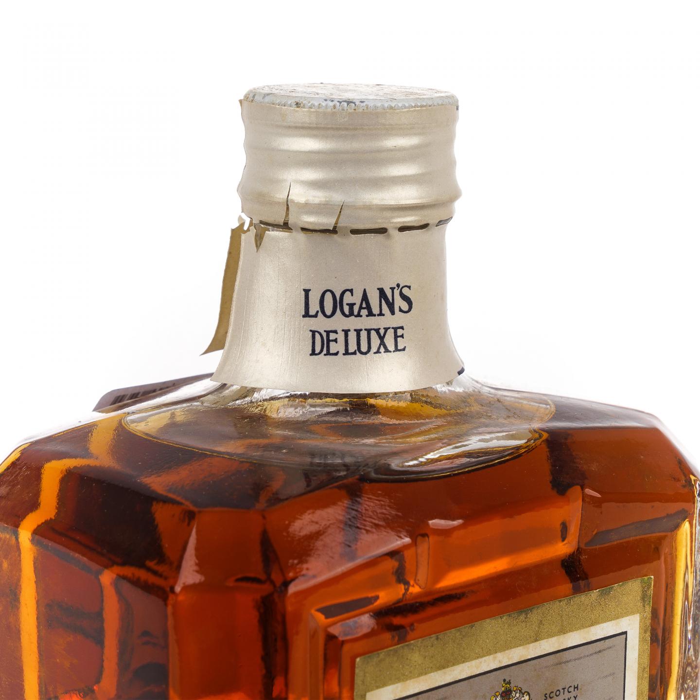 White Horse 白马 Logan's De Luxe