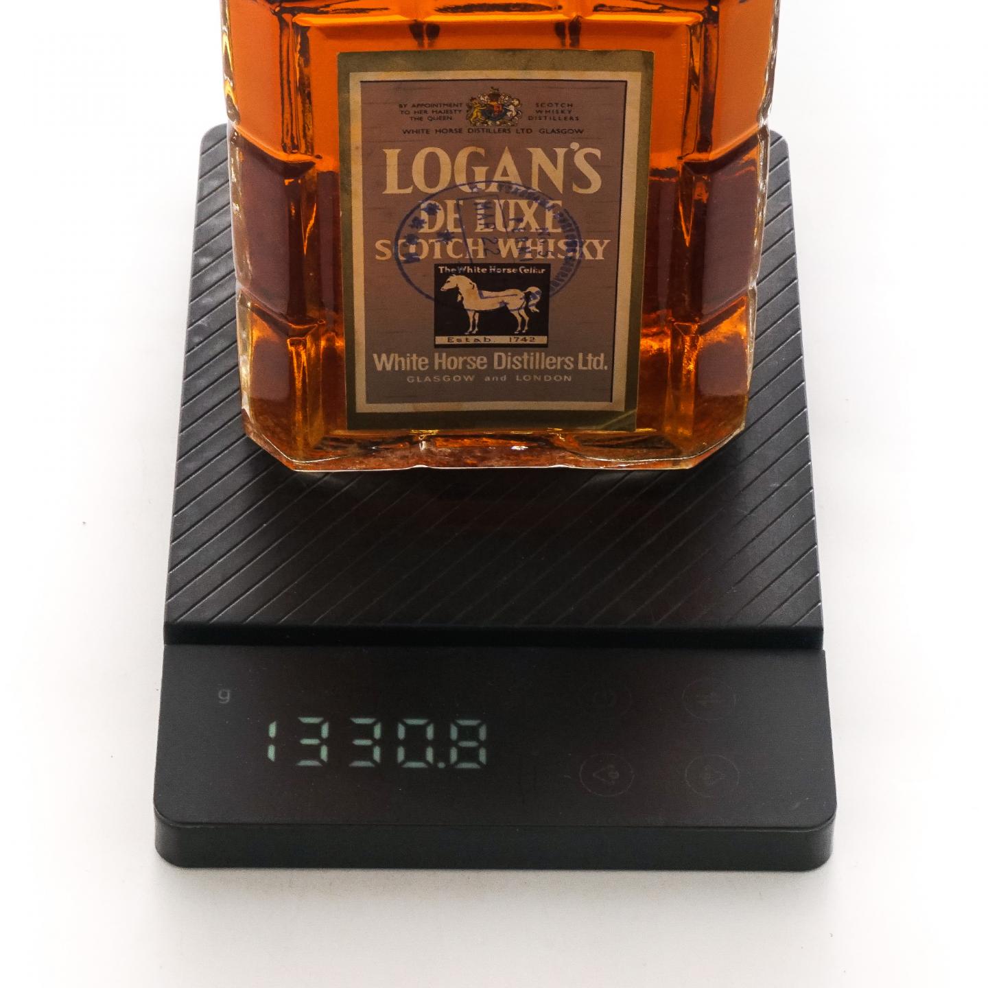 White Horse 白马 Logan's De Luxe