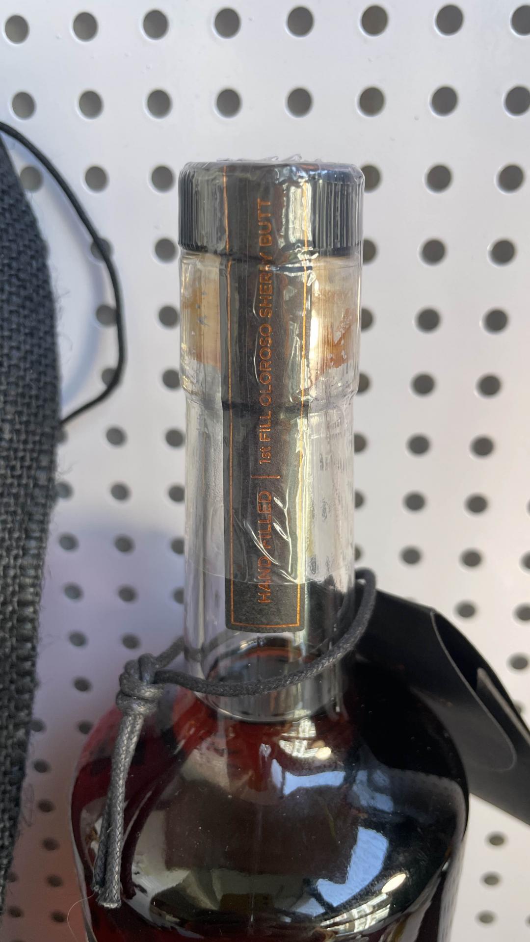 波摩 20年oloroso雪莉桶 手工装瓶 酒厂限定 wb权威酒评网 106人投票 评出高分90.64分 欧洲价格都过8千 现货好价