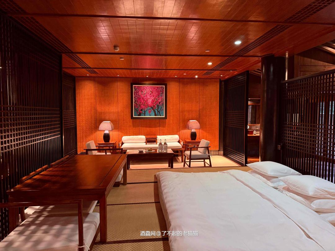 最后一张御姐酒搭子显然是白州喝多了